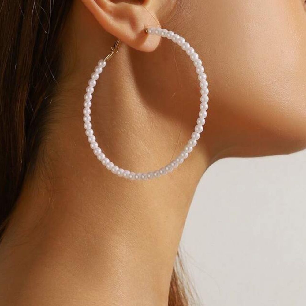 Pearl Hoop Earrings Q247